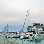 Vakantiehuis Neues Normannisches Mit Charme Kastanienbaeume By Interhome *