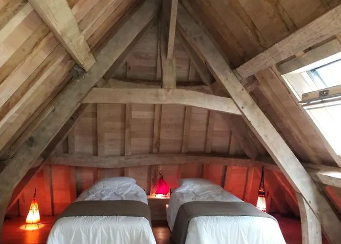 Neues Normannisches Mit Charme Kastanienbaeume By Interhome *